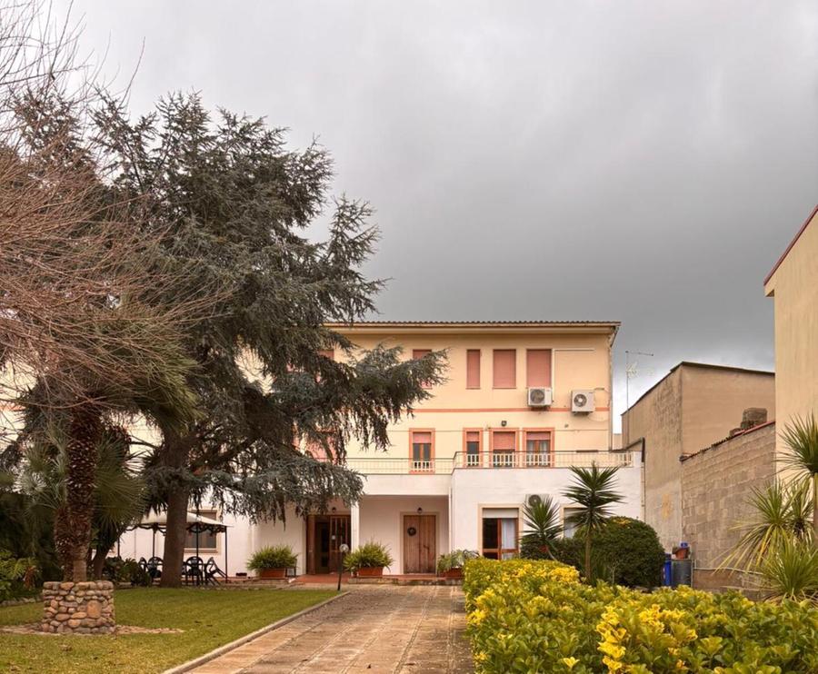 «La casa per anziani? No alla chiusura»