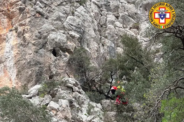 L'intervento (foto Corpo nazionale soccorso alpino e speleologico)