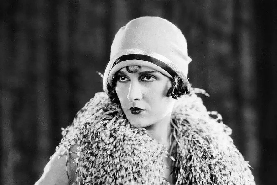 Dal film Underworld del 1927