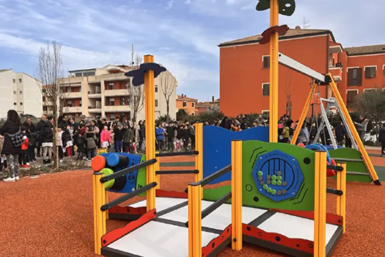 Parco via Manzoni a Porto Torres (foto concessa)