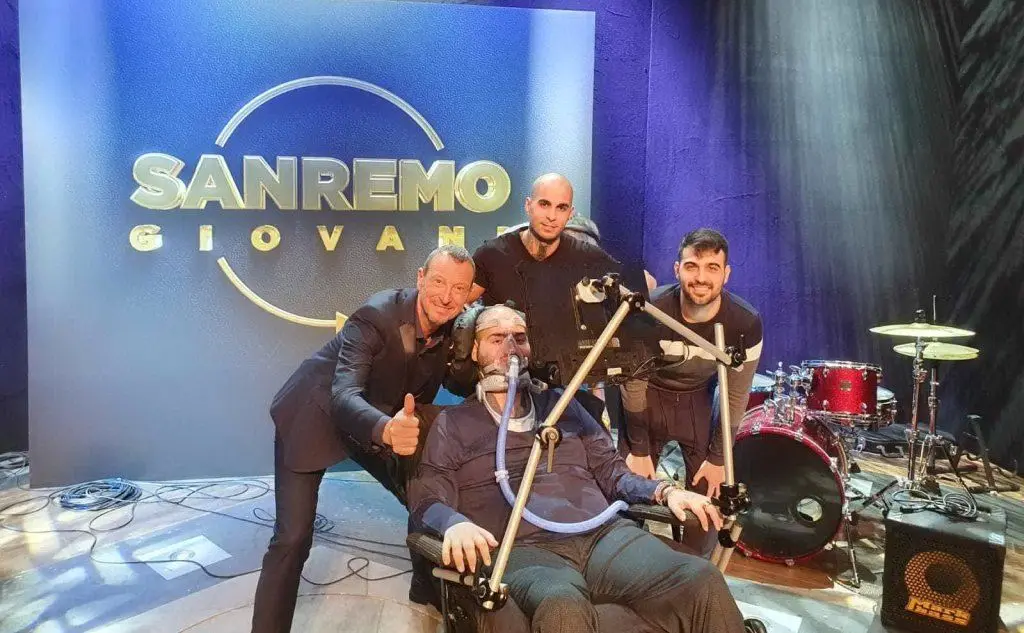 Con Paolo Palumbo, lo chef oristanese affetto da Sla che Ama ha voluto all'Ariston