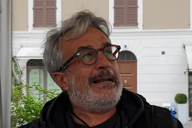 La filosofia del “suca”: Bozzi ospite al Dettori di Cagliari - L'Unione  Sarda.it