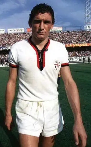 Con i sardi vince lo scudetto nel 1970