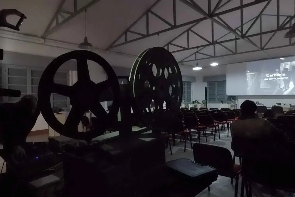Una proiezione alla Fabbrica del Cinema (foto La Fabbrica del Cinema)