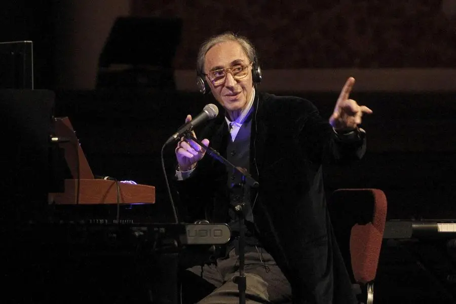 Italian musician Franco Battiato performs on the stage during a concert he gave as part of the festival Guitar BCN in Barcelona city, Catalonia, north-eastern Spain, 12 March 2015. ANSA/Marta Perez