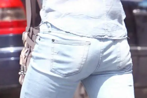 Il lato di B di Pippa Middleton