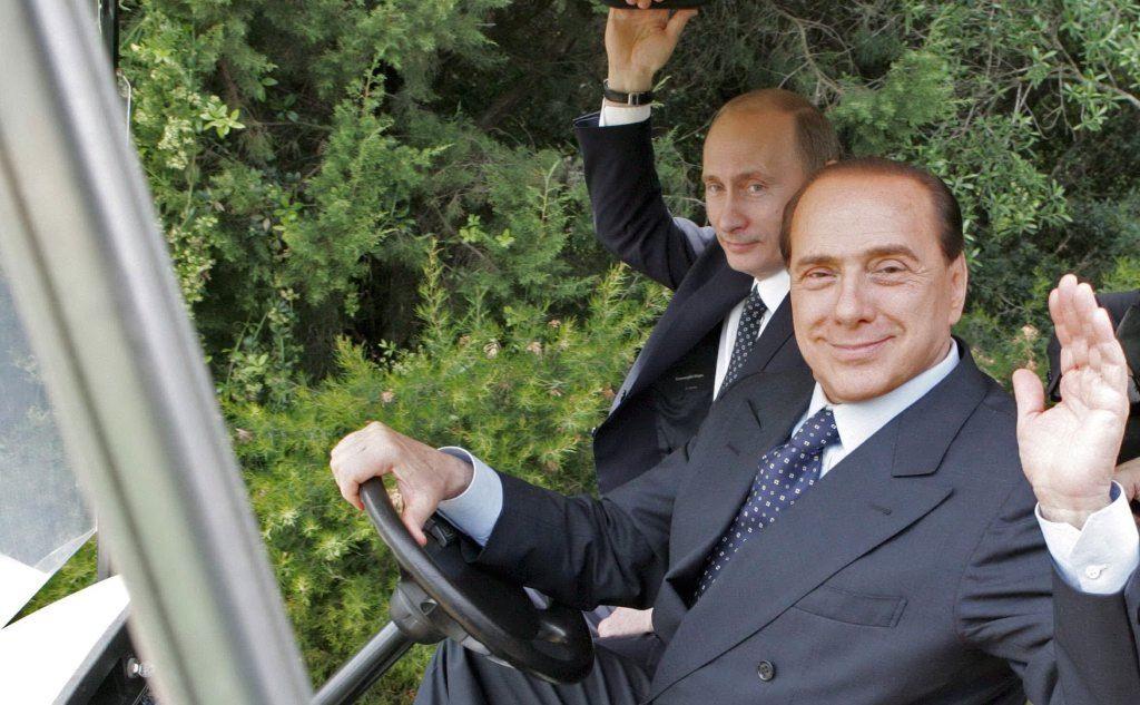 E con Vladimir Putin a Villa Certosa