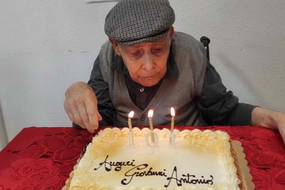 Nughedu, tziu Giovanni compie 101 anni