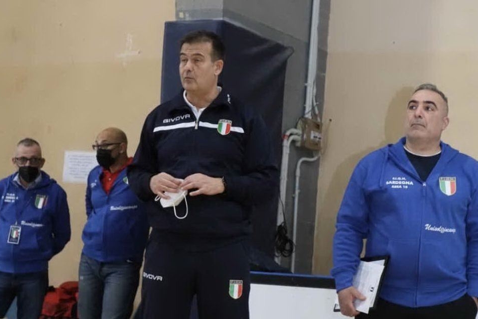Il tecnico nuorese Roberto Deiana col ct della nazionale Riccardo Trillini (foto Figh Sardegna)
