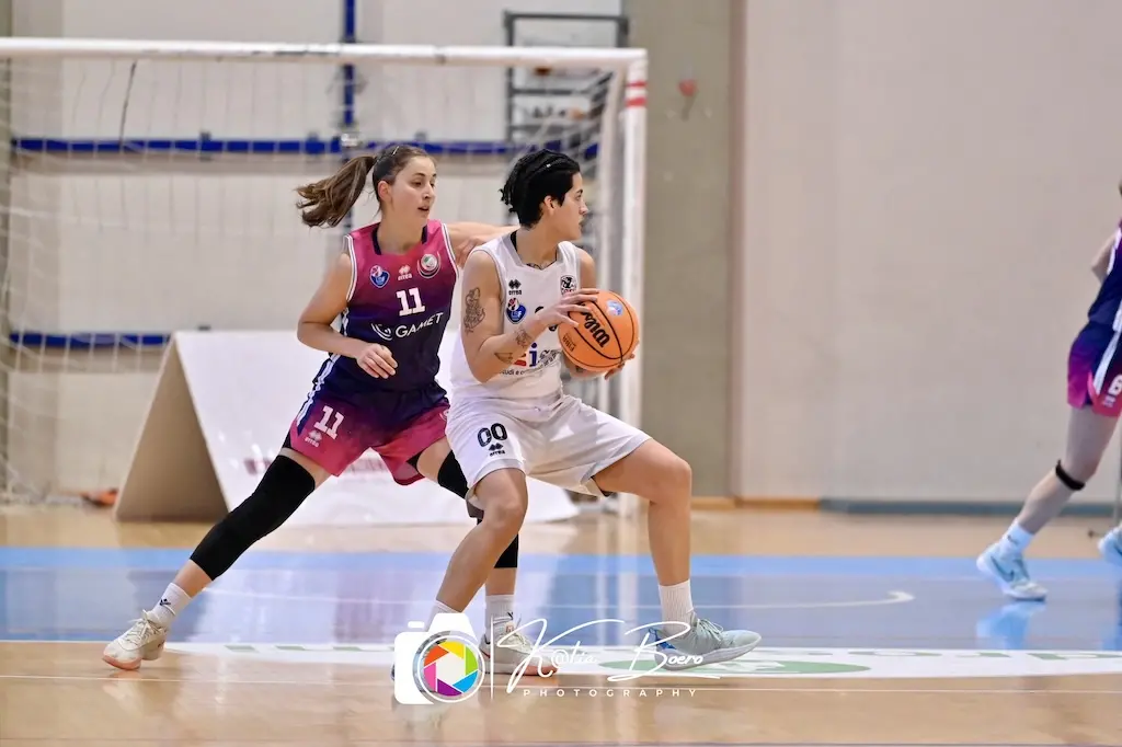 Meriem Nasraoui, ala del Cus Cagliari (foto Chiaramida)