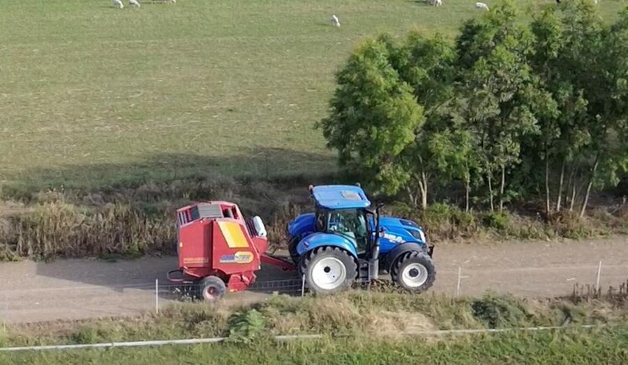 Strade vietate ai trattori, polemica in Consiglio