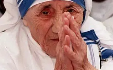 Nel 2016 viene proclamata santa da Papa Francesco (foto Ansa e Wikipedia)