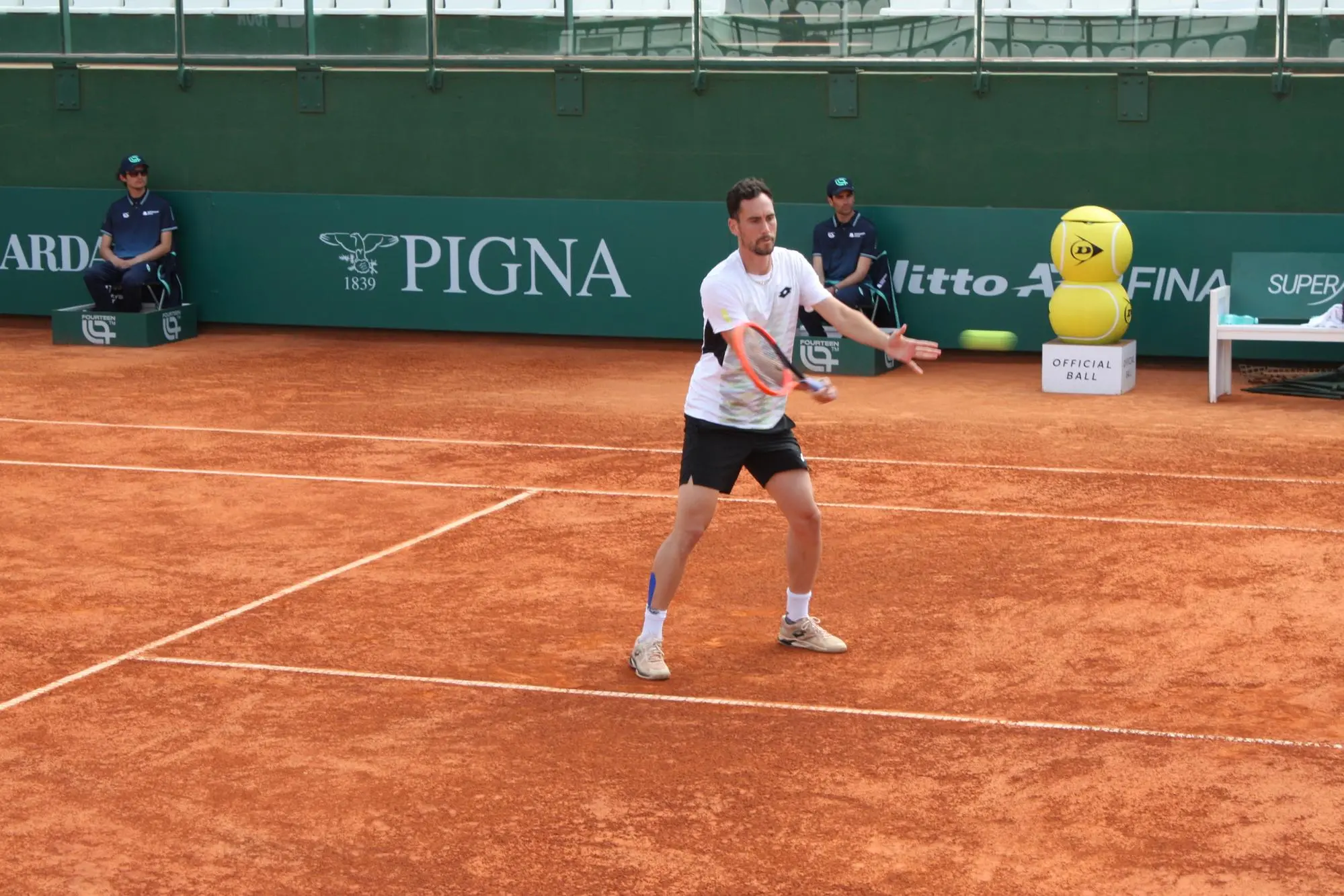 Gianluca Mager in campo al Forte Village