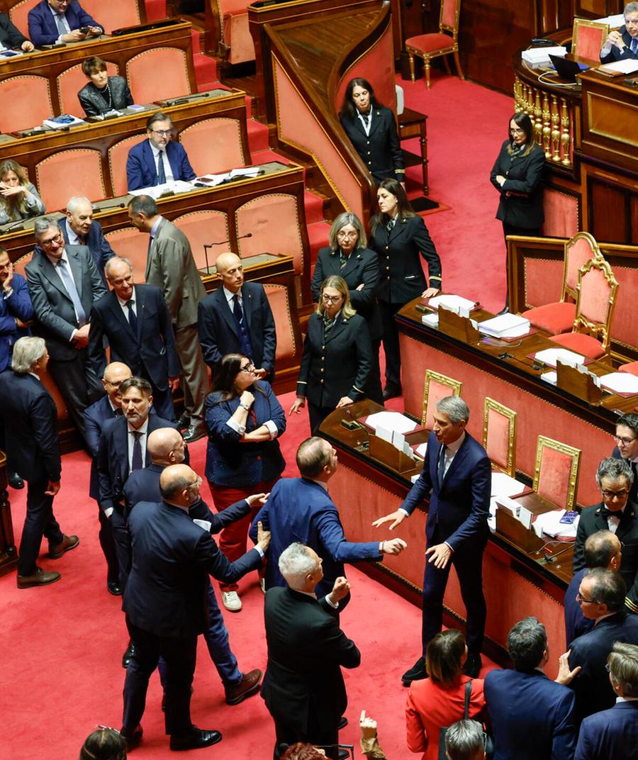 Sicurezza, via libera in Senato