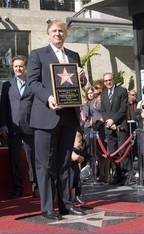 Il successo in tv gli è valso anche una stella sulla Walk of Fame di Hollywood