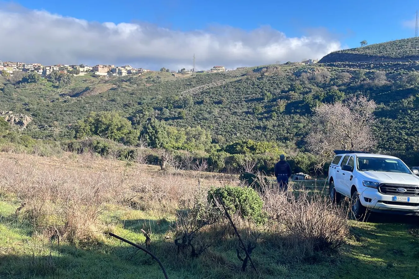 Un recente sopralluogo per la strada (foto Serreli)