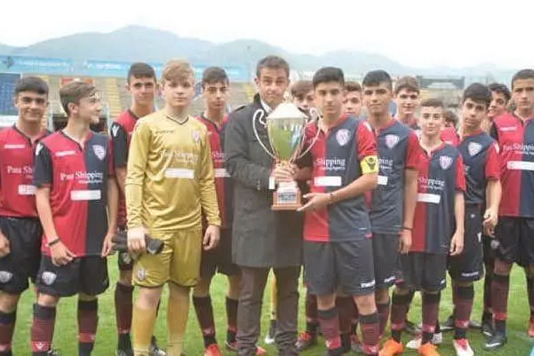 La squadra Under 14 del Cagliari (L'Unione Sarda - foto Murgana)