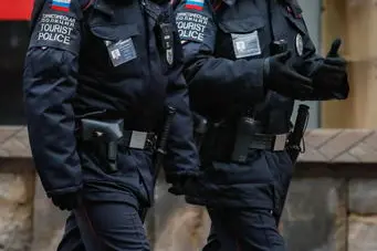 Polizia russa (foto Ansa/Epa)