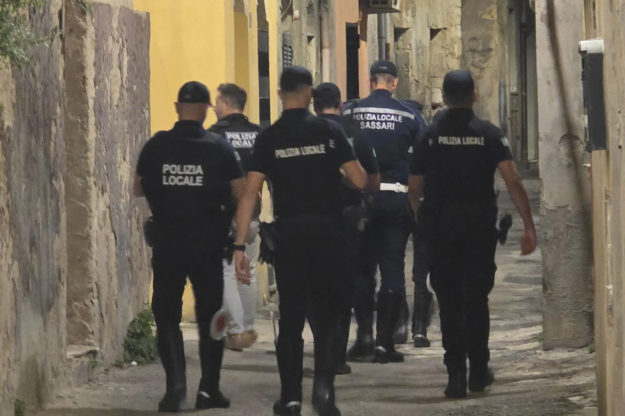I controlli di ieri della polizia locale in centro storico