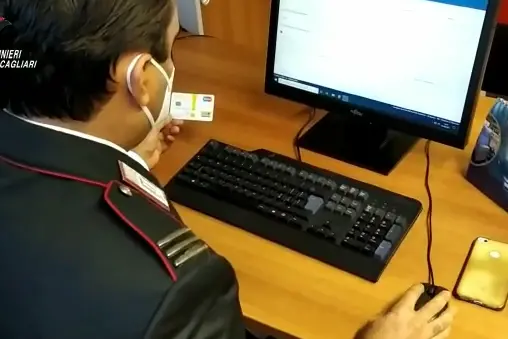 Carabinieri (foto da frame video)