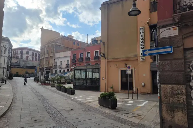 Piazza San Goiacomo a Villanova
