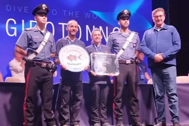 Carabinieri al Girotonno