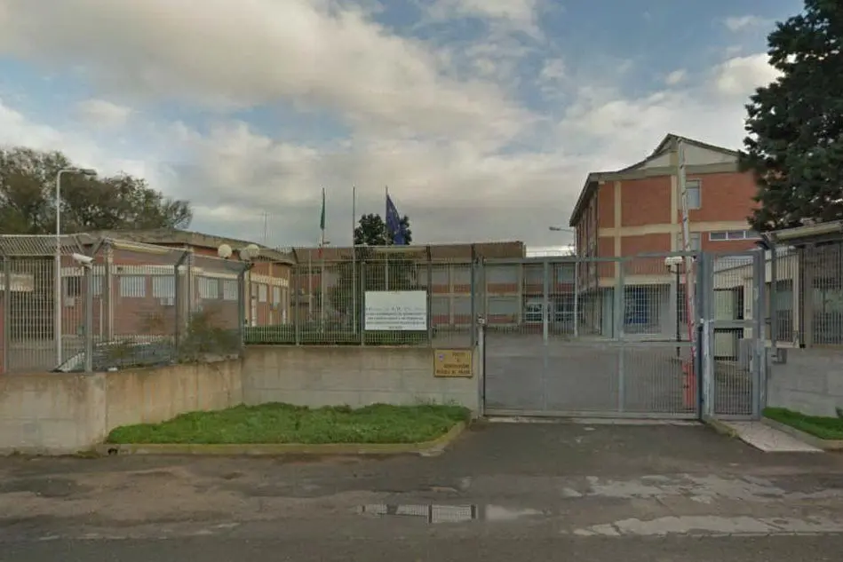 Scuola di polizia penitenziaria di Uta (foto Google Maps)