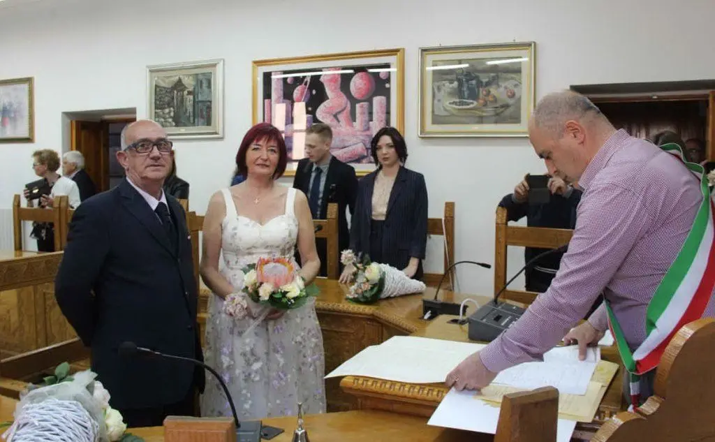 La cerimonia (foto ufficio stampa istituto Camillo Bellieni)
