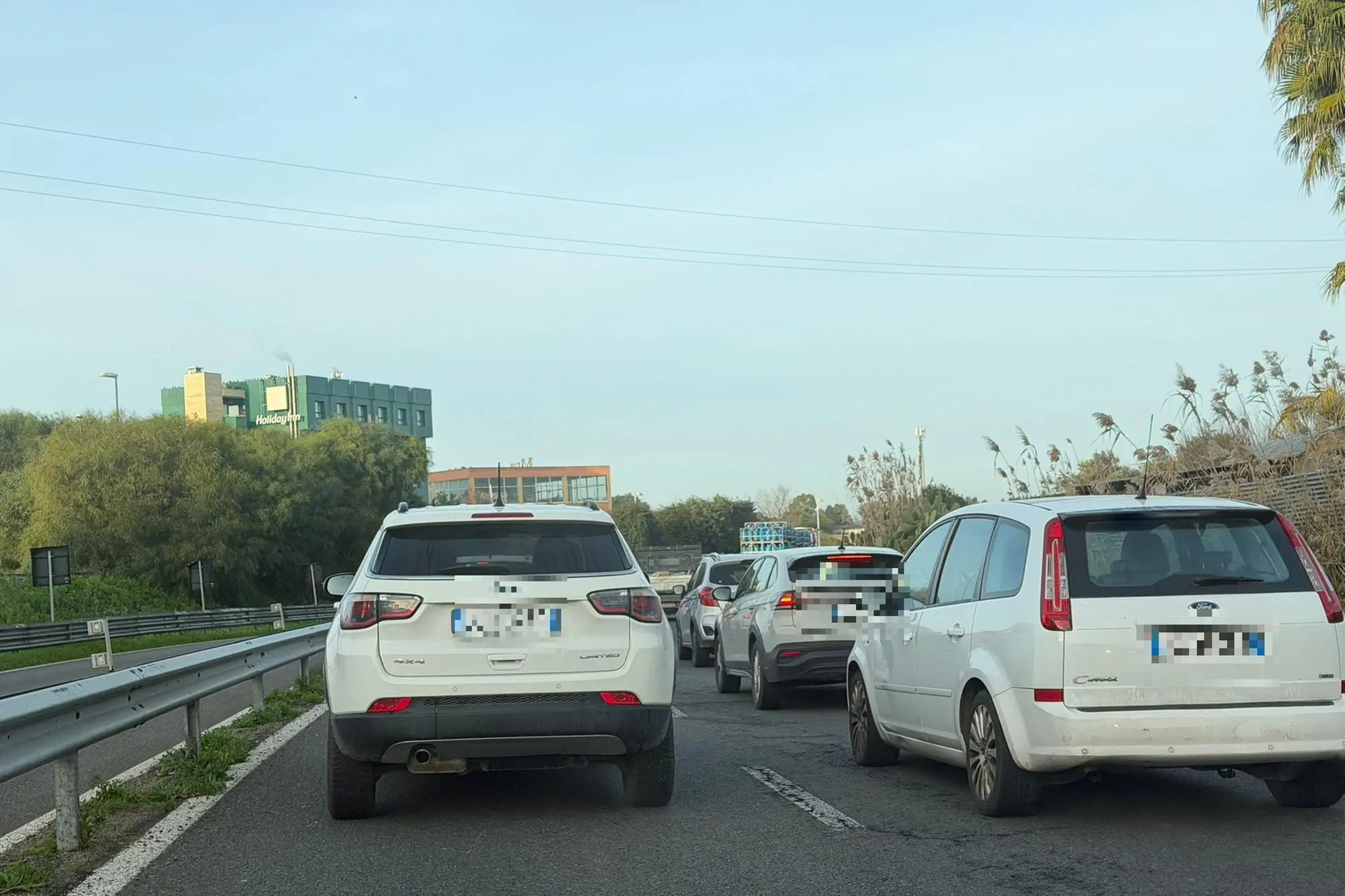 Incidente sulla 554, lunghe code (foto Melis)