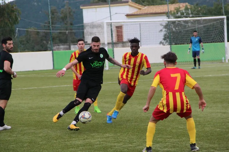 Federico Boi (maglia nera). Foto Andrea Serreli