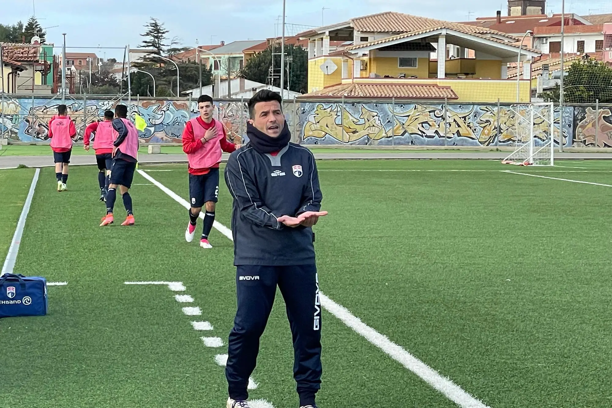 Salvatore Carboni, allenatore-giocatore del Bosa: dovrà rinunciare ad Ablaye Faye per le prossime tre giornate (foto Spignesi)