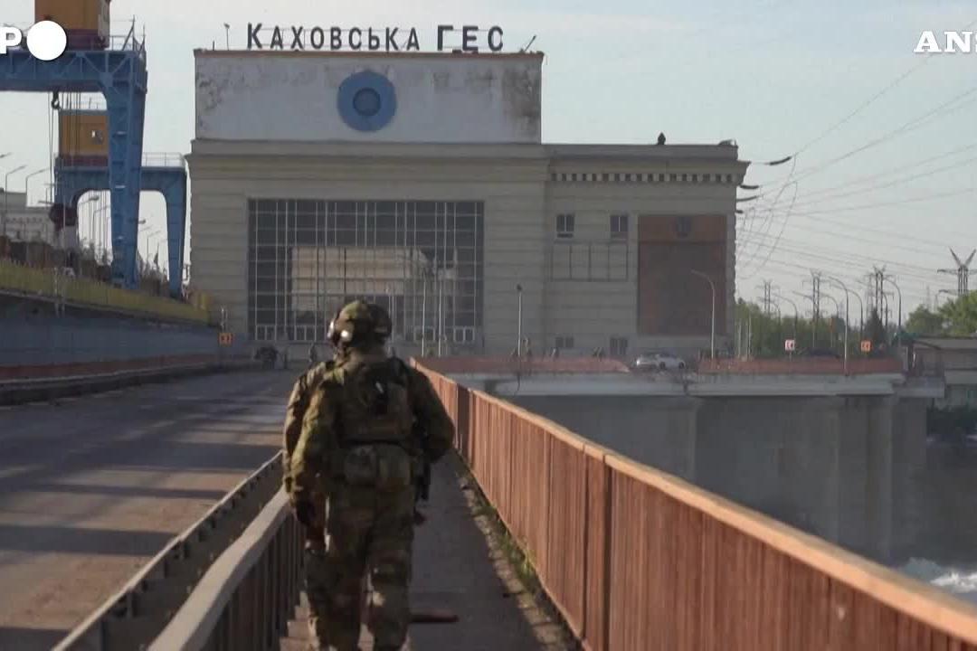 Ucraina, soldati russi controllano una centrale idroelettrica strategica a Kakhovka