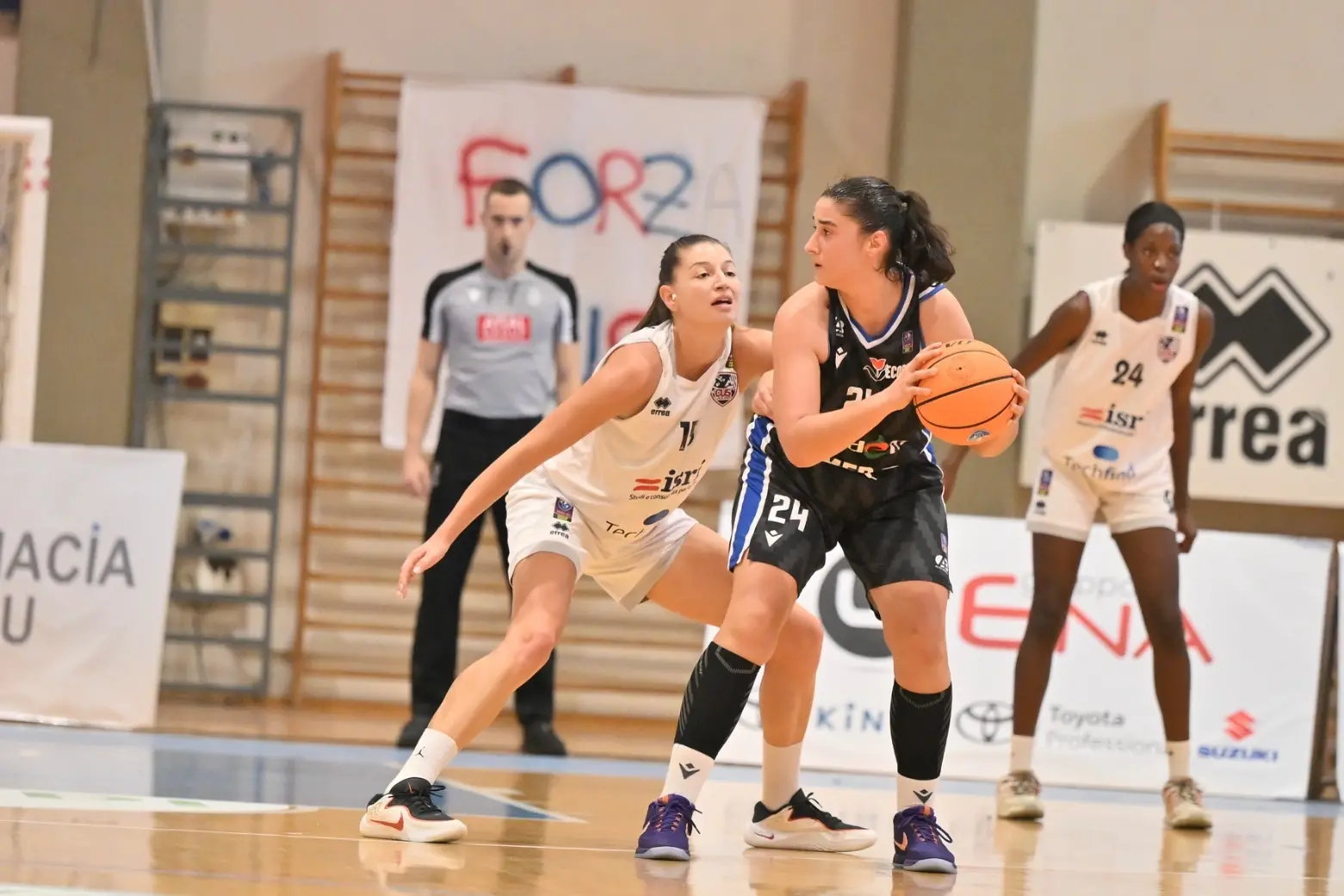 Una fase di gioco di Cus Cagliari-Alpo (Boero)