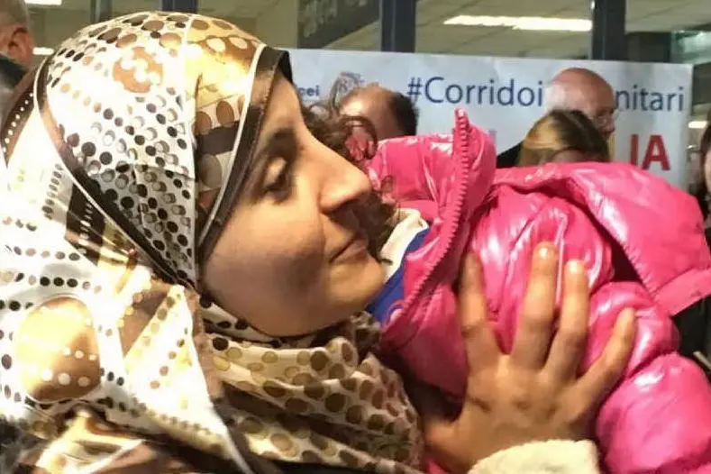 Sono sbarcati all'aeroporto di Roma 40 rifugiati provenienti dalla Siria