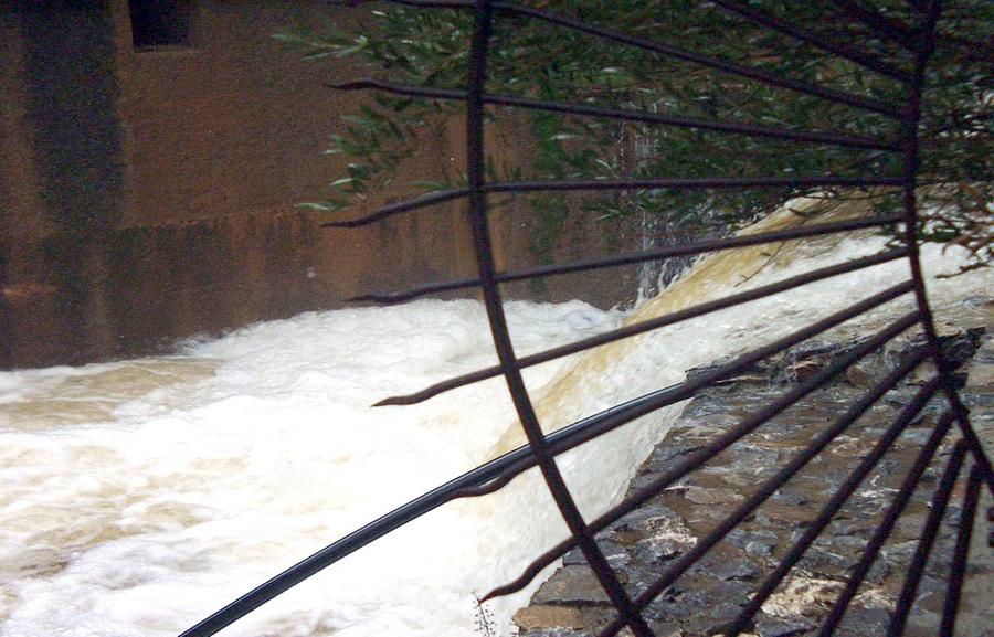 Acqua, sopralluogo alla sorgente per indagare sul calo di pressione