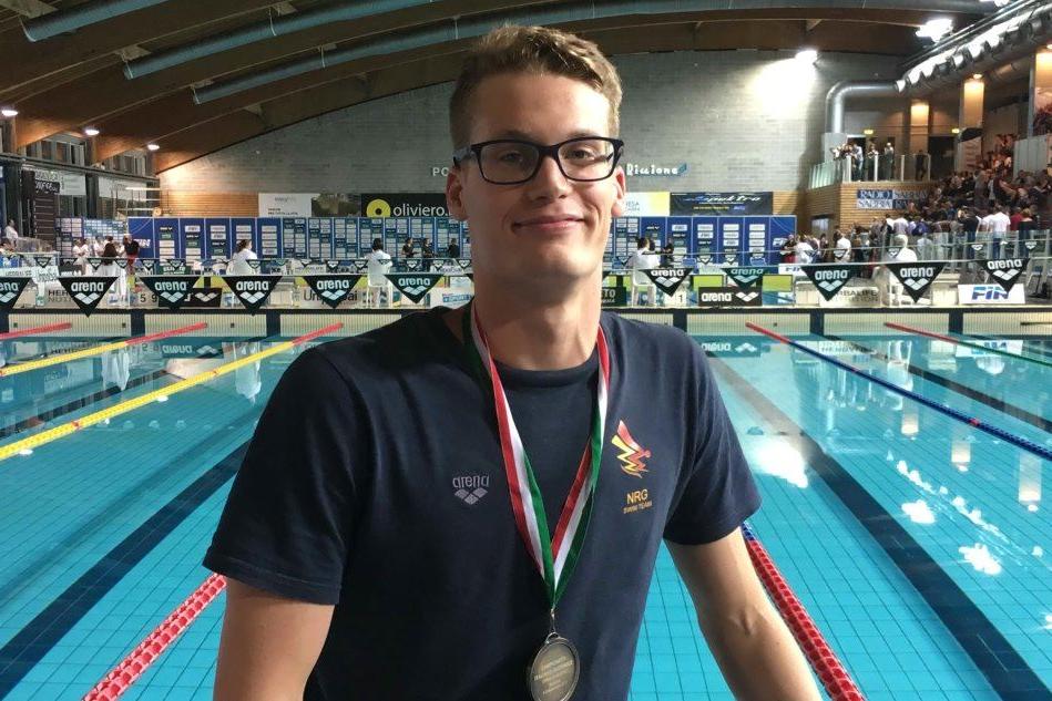 Nuoto, bronzo di Marcello Guidi nei 1500 ai tricolori assoluti di Riccione