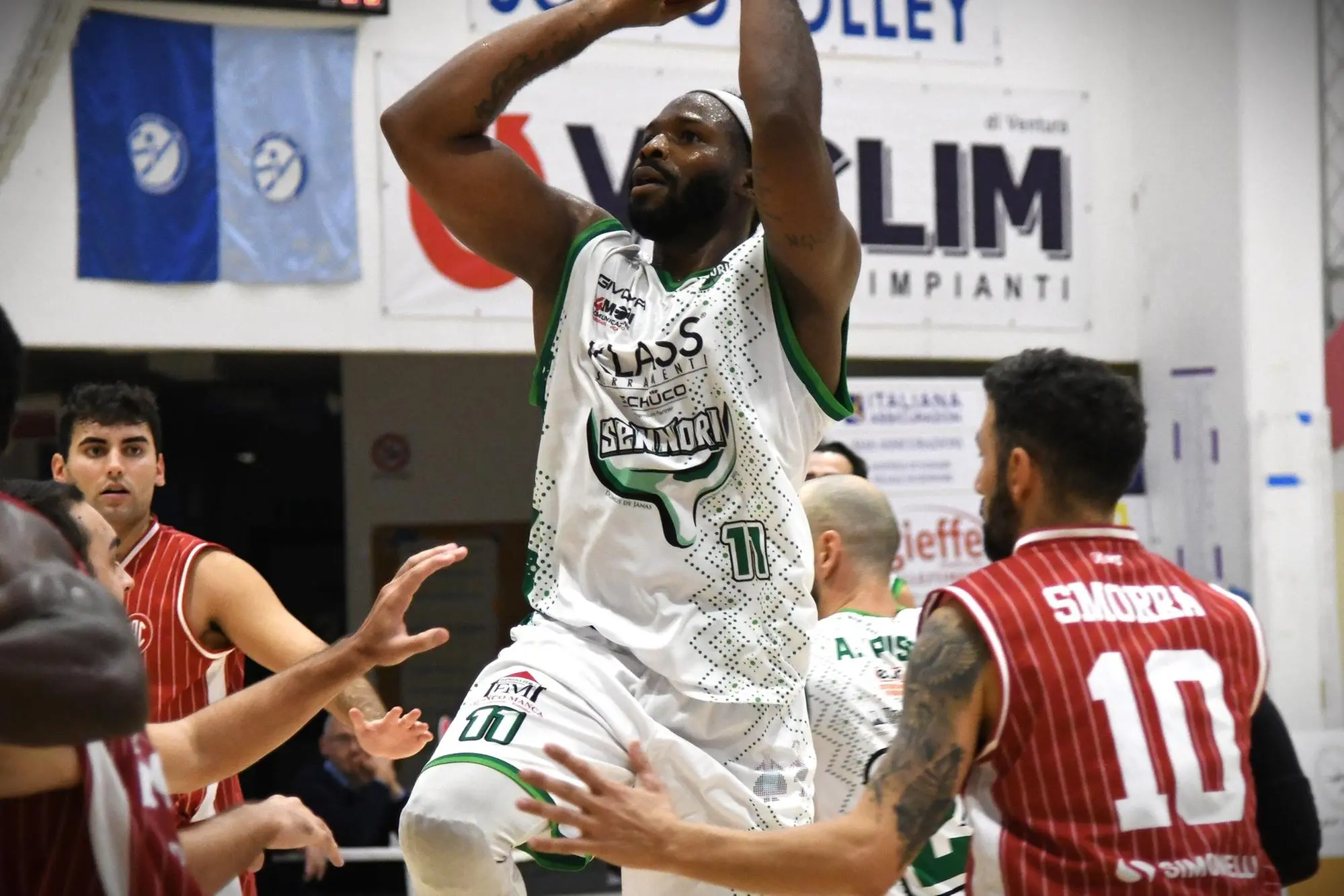 Obinna Nwokoye, pivot di Sennori (foto Marongiu)