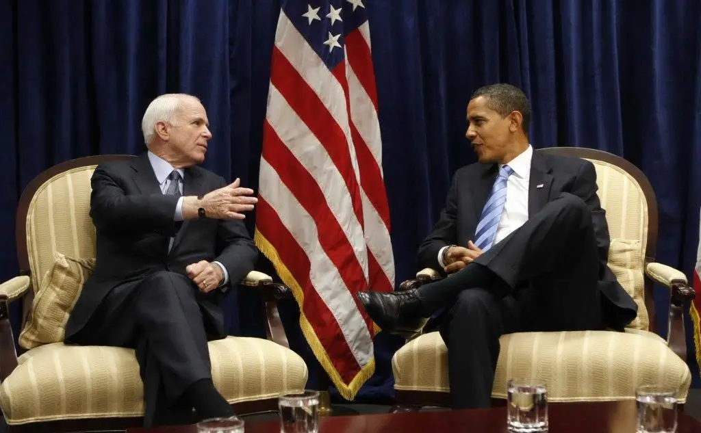 Batte il repubblicano John McCain