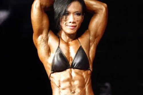 Atleta al campionato di body building