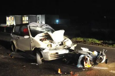 Il teatro dell'incidente stradale in cui hanno perso la vita due giovani di S.Antioco - foto A. Cucca