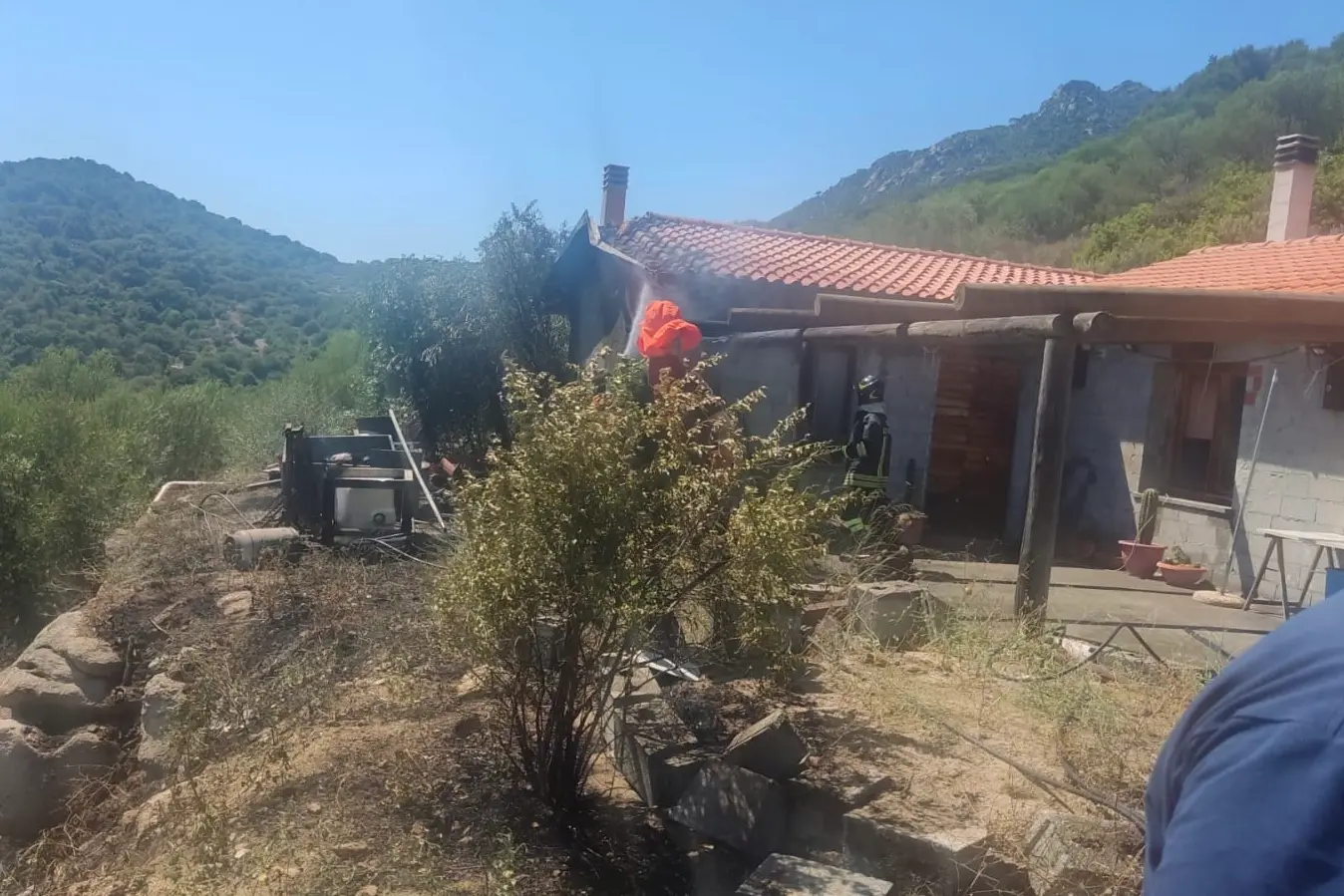 La cvasa danneggiata (foto Ledda)