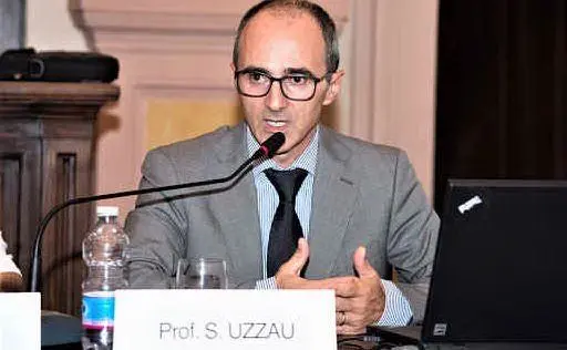 Il prof. Uzzau (Archivio L'Unione Sarda)