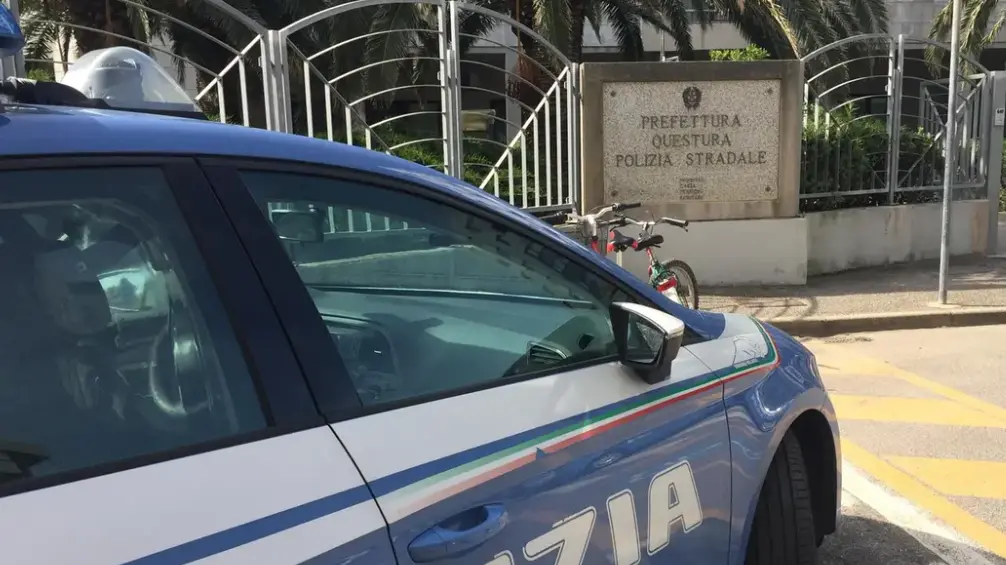 https://immagini.unionesarda.it/version/c:NTZjNzE3NGMtYmM1My00:ZDE5ZjVlNmUtY2JiYy00/image.webp?f=16:9