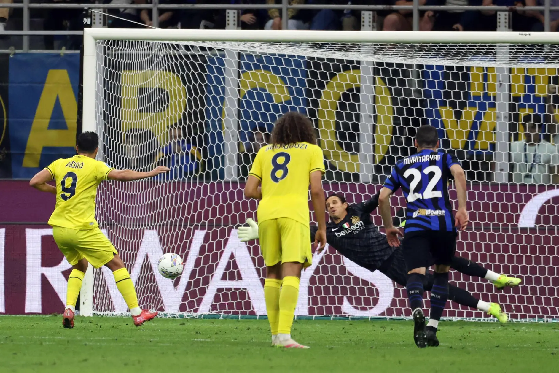 Il rigore di Pedro valso il 2-2 in Inter-Lazio di Serie A (foto Ansa)
