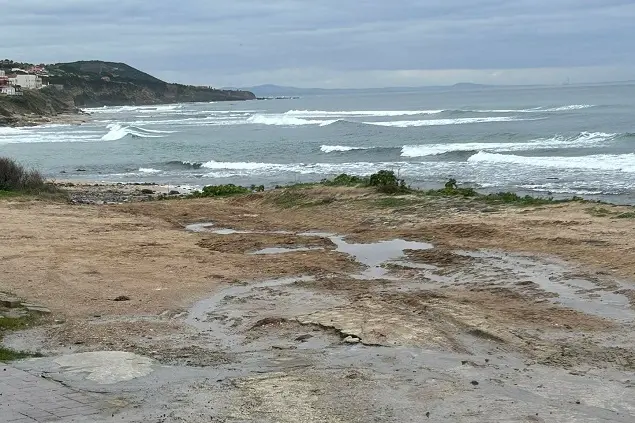 La spiaggia \"La Vela Blu\" (foto concessa)