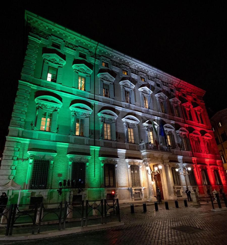 L’Italia piange le vittime delle foibe