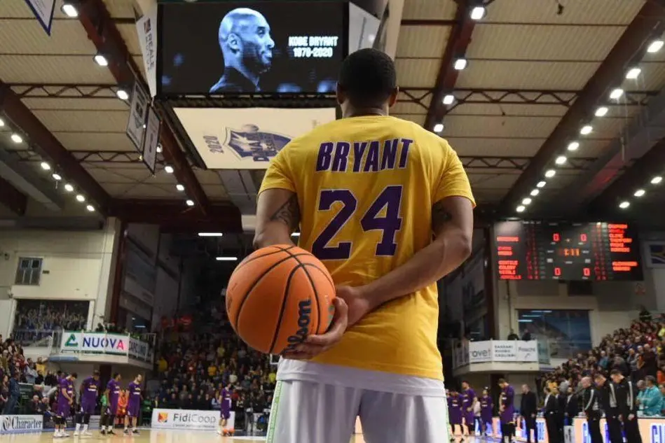 Dinamo, l'omaggio dei Giganti al grande Kobe Bryant