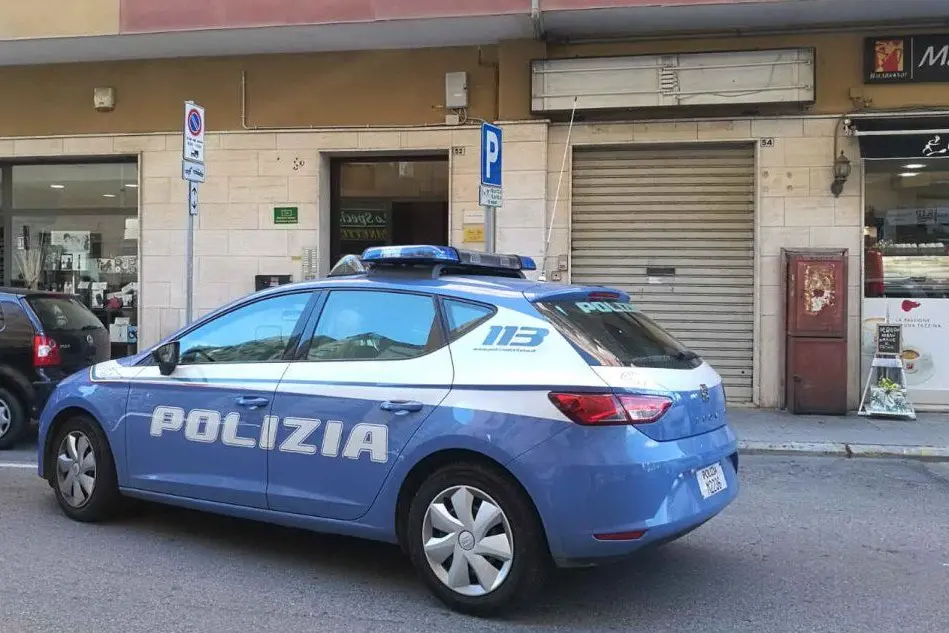 La Polizia sul posto (L'Unione Sarda - Vercelli)