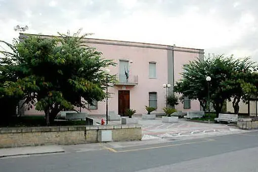 Il municipio di Usellus (foto Pintori)