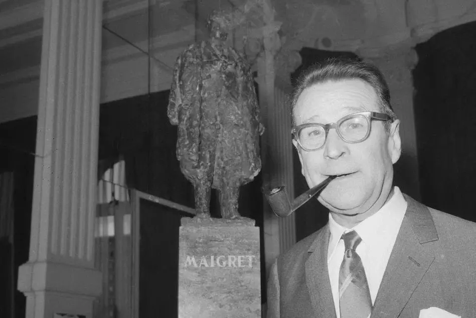Georges Simenon nel 1966 (foto Joost Evers/Anefo)